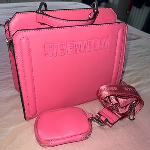 VIRAL Steve Madden store Bag